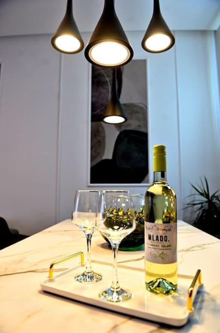 Nino Luxury Apartment Zagreb Exterior foto